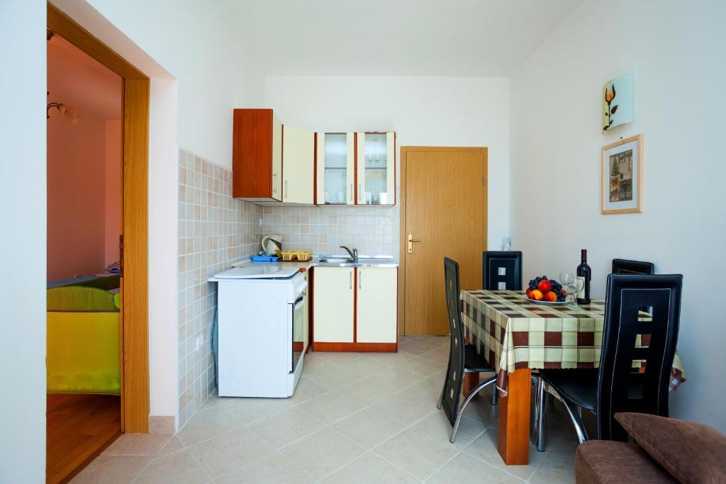 Villa Maria Apartments Kamenari Εξωτερικό φωτογραφία