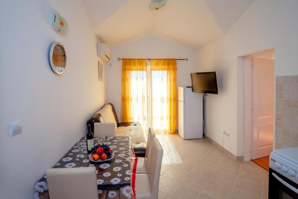 Villa Maria Apartments Kamenari Δωμάτιο φωτογραφία